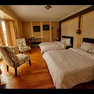 Mac Bed & Breakfast
