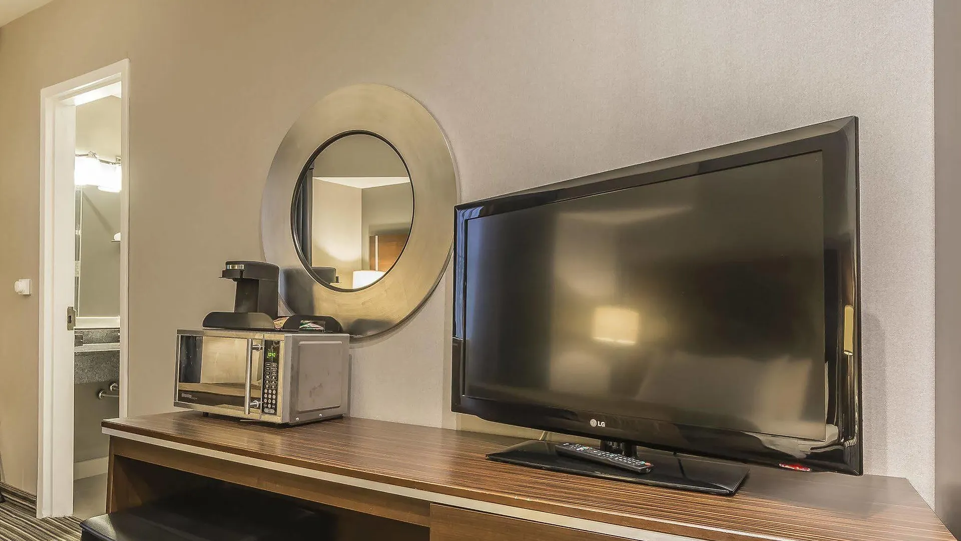 Hotel Comfort Inn Toronto City Centre